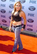 Американский идол: Поиск суперзвезды: 271x400 / 30 Кб