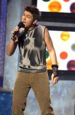 Американский идол: Поиск суперзвезды: 263x400 / 25 Кб