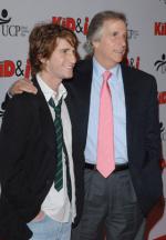 Малыш и я: 279x400 / 24 Кб