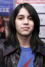 Школа рока: 267x400 / 24 Кб