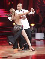 Танцы со звездами: 490x640 / 52 Кб