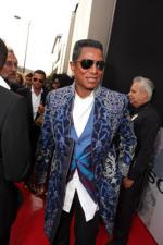 Майкл Джексон: Вот и все: 267x400 / 25 Кб