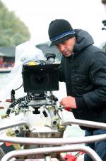 Всем нужна Кэт: 1365x2048 / 308 Кб