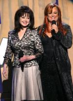 The 5th Annual TV Land Awards: 292x400 / 34 Кб