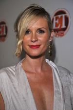 The 61st Primetime Emmy Awards: 266x400 / 21 Кб