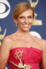The 61st Primetime Emmy Awards: 267x400 / 22 Кб