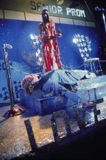 Кэрри: 678x1023 / 221 Кб