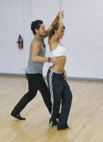 Танцы со звездами: 462x640 / 37 Кб