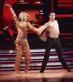 Танцы со звездами: 572x640 / 64 Кб