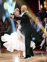 Танцы со звездами: 480x640 / 52 Кб