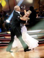 Танцы со звездами: 496x640 / 51 Кб