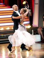 Танцы со звездами: 490x640 / 56 Кб