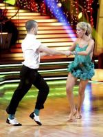 Танцы со звездами: 487x640 / 66 Кб