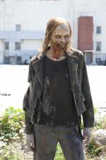 Ходячие мертвецы: 1363x2048 / 434 Кб