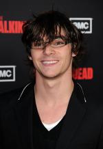 Ходячие мертвецы: 1415x2048 / 411 Кб