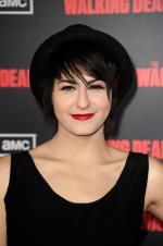 Ходячие мертвецы: 1363x2048 / 311 Кб