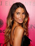 The Victoria's Secret Fashion Show: 1574x2048 / 606 Кб