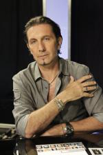 Без лица: 400x600 / 43 Кб