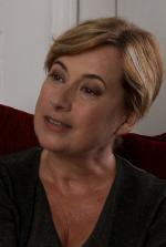 The Wife Sitter: 648x960 / 83 Кб