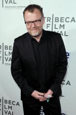 Черный дрозд: 1362x2048 / 373 Кб