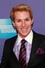 Сейчас или никогда: 1365x2048 / 427 Кб