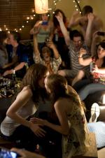 Фото Facebook Follies