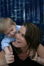 Subway Baby: 1365x2048 / 275 Кб