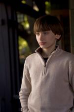 The Stone on the Shore: 480x720 / 54 Кб