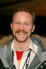 Рожденные в борделях: 267x400 / 24 Кб