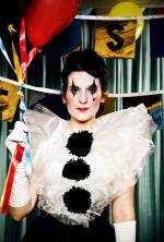 Speechless: 1384x2048 / 439 Кб