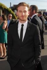 Хоббит: Нежданное путешествие: 1366x2048 / 388 Кб