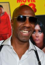 Муви 43: 1427x2048 / 265 Кб