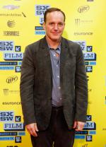 Много шума из ничего: 1484x2048 / 314 Кб