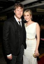 Мотель Бейтса: 1424x2048 / 374 Кб