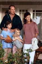 Полтергейст 2: Обратная сторона: 600x900 / 84.28 Кб