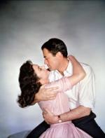 Дженнифер Джонс: 275x360 / 19 Кб