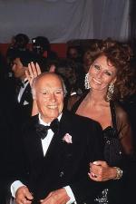 Карло Понти: 300x450 / 28 Кб