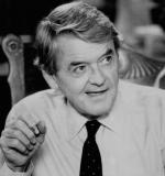 Хэл Холбрук: 1927x2048 / 407 Кб