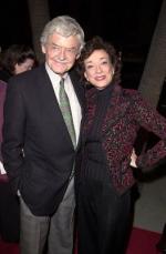 Хэл Холбрук: 263x400 / 20 Кб