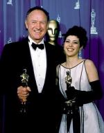 Мариса Томей: 352x450 / 28 Кб