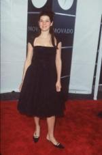 Мариса Томей: 265x400 / 16 Кб