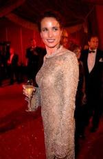 Энди МакДауэлл: 262x400 / 24 Кб