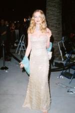 Хизер Грэм: 267x400 / 19 Кб