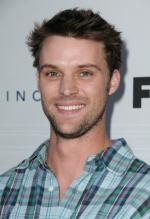 Джесси Спенсер: 274x400 / 24 Кб