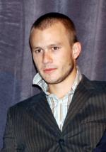 Хит Леджер: 281x400 / 26 Кб