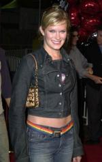 Николь Том: 254x400 / 21 Кб