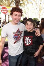 Дэрил Сабара: 267x400 / 31 Кб