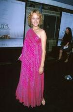 Эмбер Валлетта: 263x400 / 21 Кб