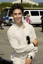 Майло Вентимилья: 270x400 / 32 Кб