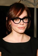 Роуз МакГоун: 275x400 / 19 Кб